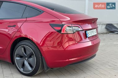 Седан Tesla Model 3 2021 в Ивано-Франковске