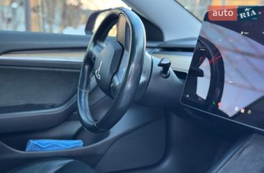Седан Tesla Model 3 2021 в Ивано-Франковске