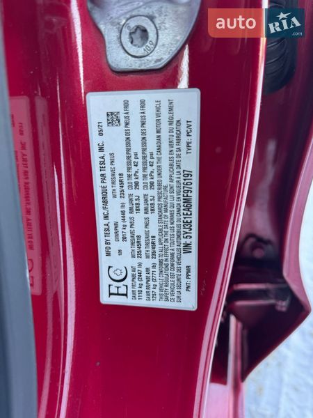Седан Tesla Model 3 2021 в Ивано-Франковске