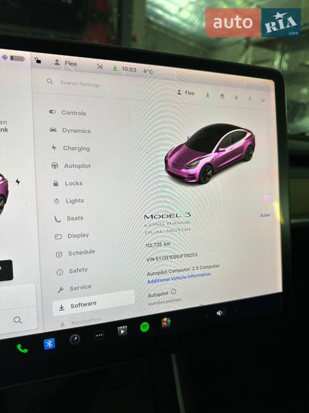 Седан Tesla Model 3 2018 в Львове