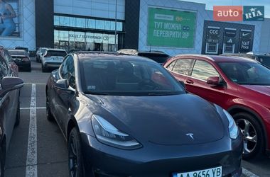 Седан Tesla Model 3 2018 в Петропавловской Борщаговке