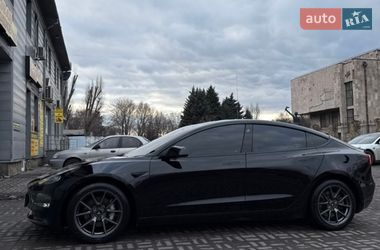 Седан Tesla Model 3 2021 в Каменском