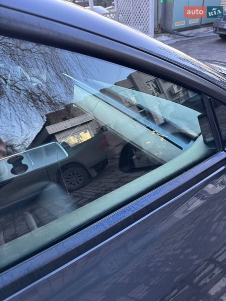 Седан Tesla Model 3 2022 в Киеве