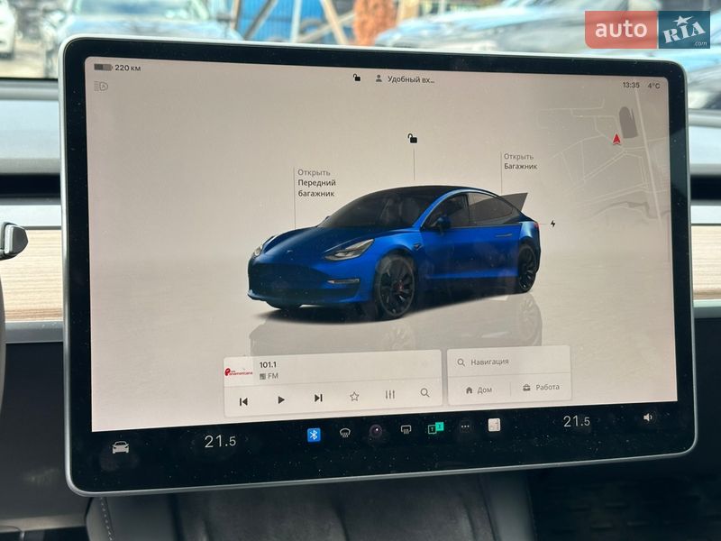 Седан Tesla Model 3 2022 в Харкові