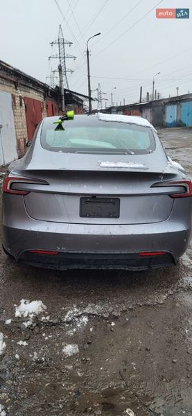 Седан Tesla Model 3 2025 в Запорожье