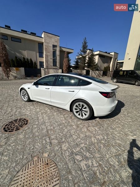 Седан Tesla Model 3 2020 в Львове фото 18 Седан Tesla Model 3 2020 в Львове