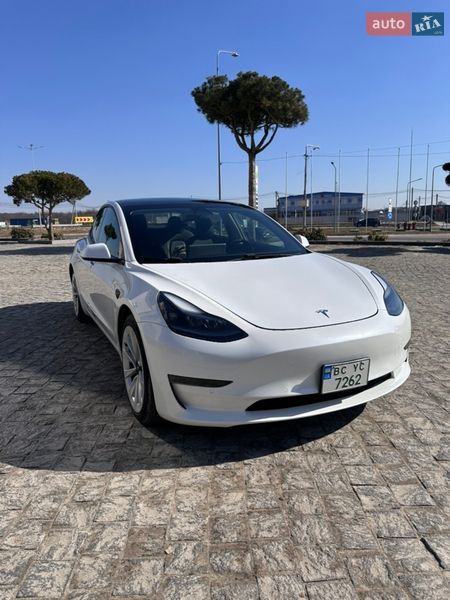 Седан Tesla Model 3 2020 в Львове фото 6 Седан Tesla Model 3 2020 в Львове