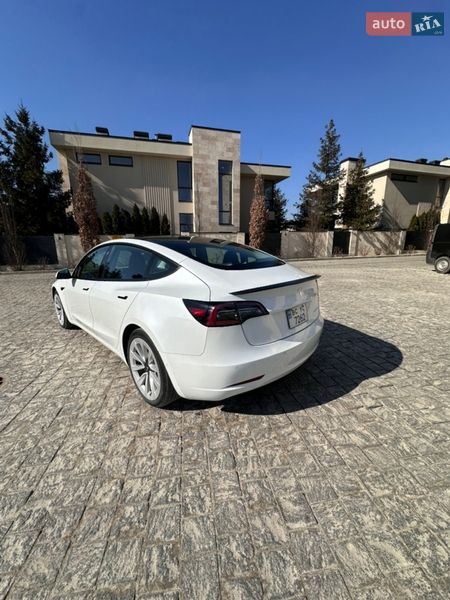 Седан Tesla Model 3 2020 в Львове фото 31 Седан Tesla Model 3 2020 в Львове