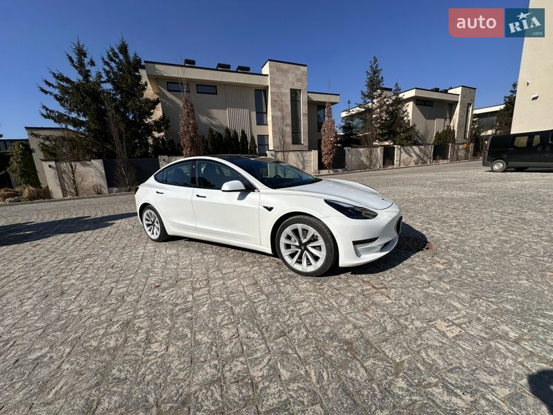 Седан Tesla Model 3 2020 в Львове фото 17 Седан Tesla Model 3 2020 в Львове