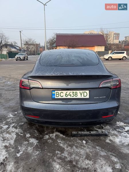 Седан Tesla Model 3 2021 в Ирпене