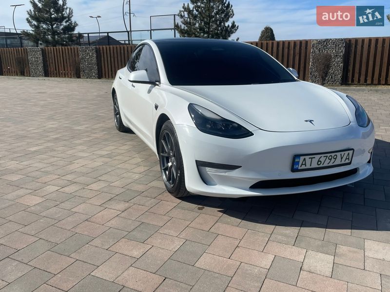 Седан Tesla Model 3 2022 в Івано-Франківську фото 6 Седан Tesla Model 3 2022 в Івано-Франківську