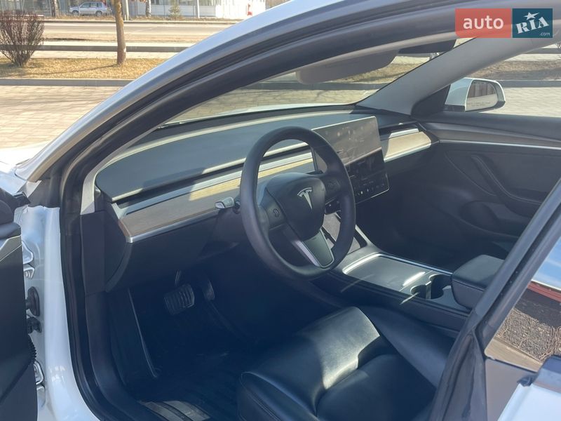 Седан Tesla Model 3 2022 в Івано-Франківську фото 24 Седан Tesla Model 3 2022 в Івано-Франківську