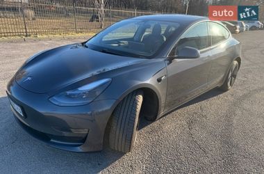 Седан Tesla Model 3 2021 в Днепре