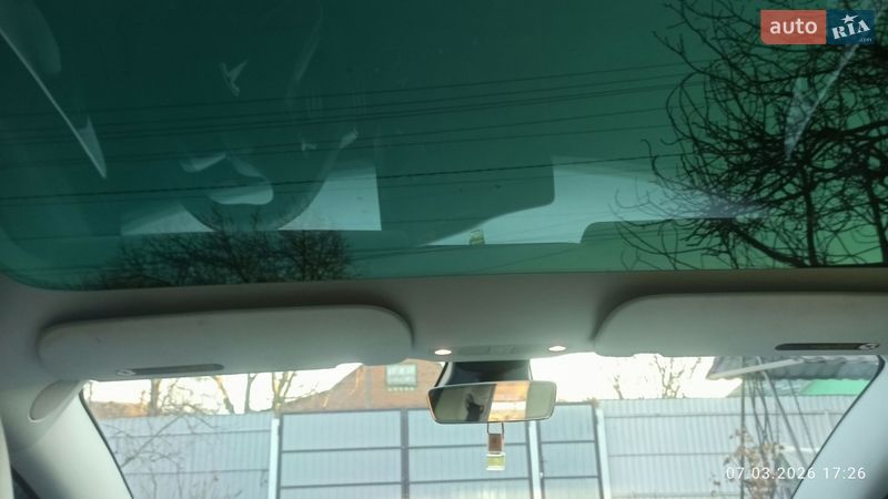Седан Tesla Model 3 2021 в Виннице