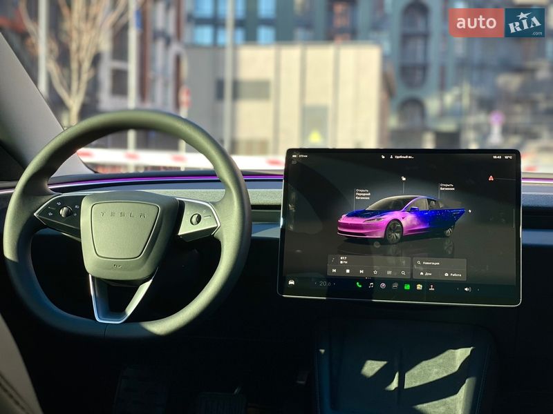 Седан Tesla Model 3 2024 в Киеве