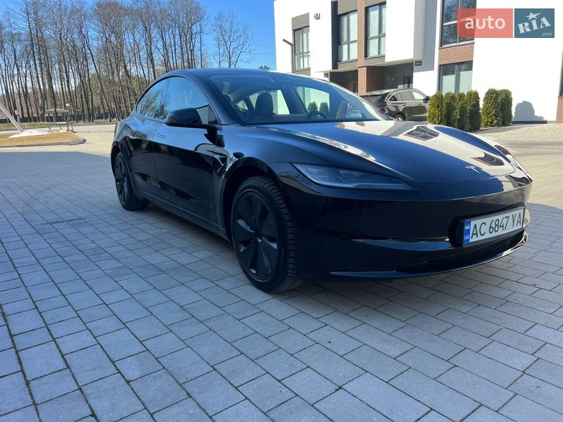 Седан Tesla Model 3 2024 в Ковелі