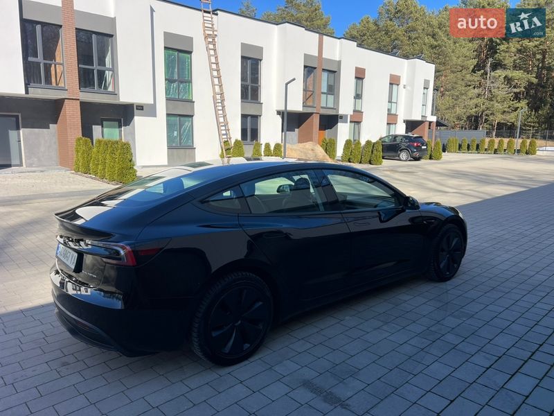 Седан Tesla Model 3 2024 в Ковелі