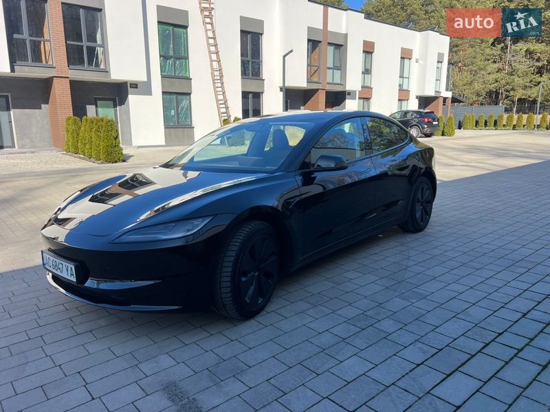 Седан Tesla Model 3 2024 в Ковелі