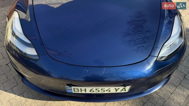 Седан Tesla Model 3 2019 в Одесі