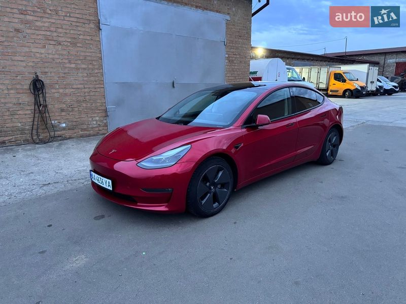 Седан Tesla Model 3 2021 в Ромнах фото 3 Седан Tesla Model 3 2021 в Ромнах