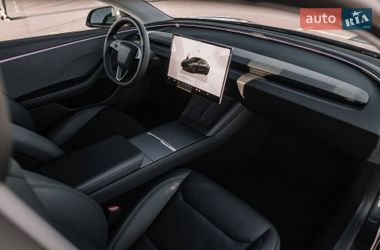 Седан Tesla Model 3 2025 в Ровно фото 16 Седан Tesla Model 3 2025 в Ровно