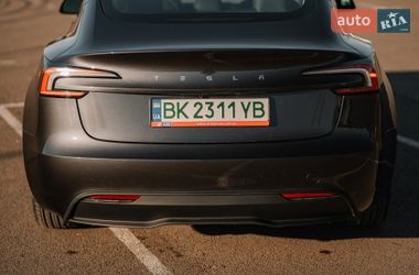 Седан Tesla Model 3 2025 в Ровно фото 23 Седан Tesla Model 3 2025 в Ровно