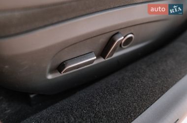 Седан Tesla Model 3 2025 в Ровно фото 35 Седан Tesla Model 3 2025 в Ровно
