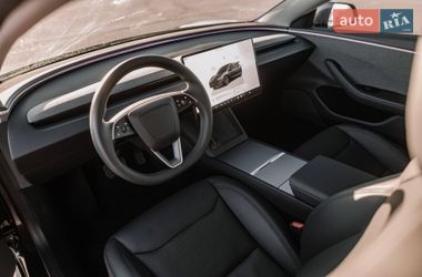 Седан Tesla Model 3 2025 в Ровно фото 44 Седан Tesla Model 3 2025 в Ровно
