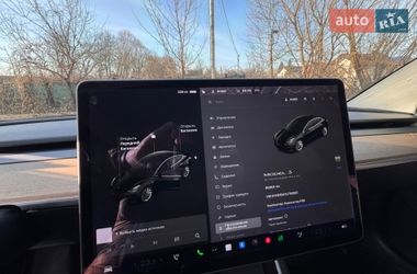 Седан Tesla Model 3 2020 в Ивано-Франковске
