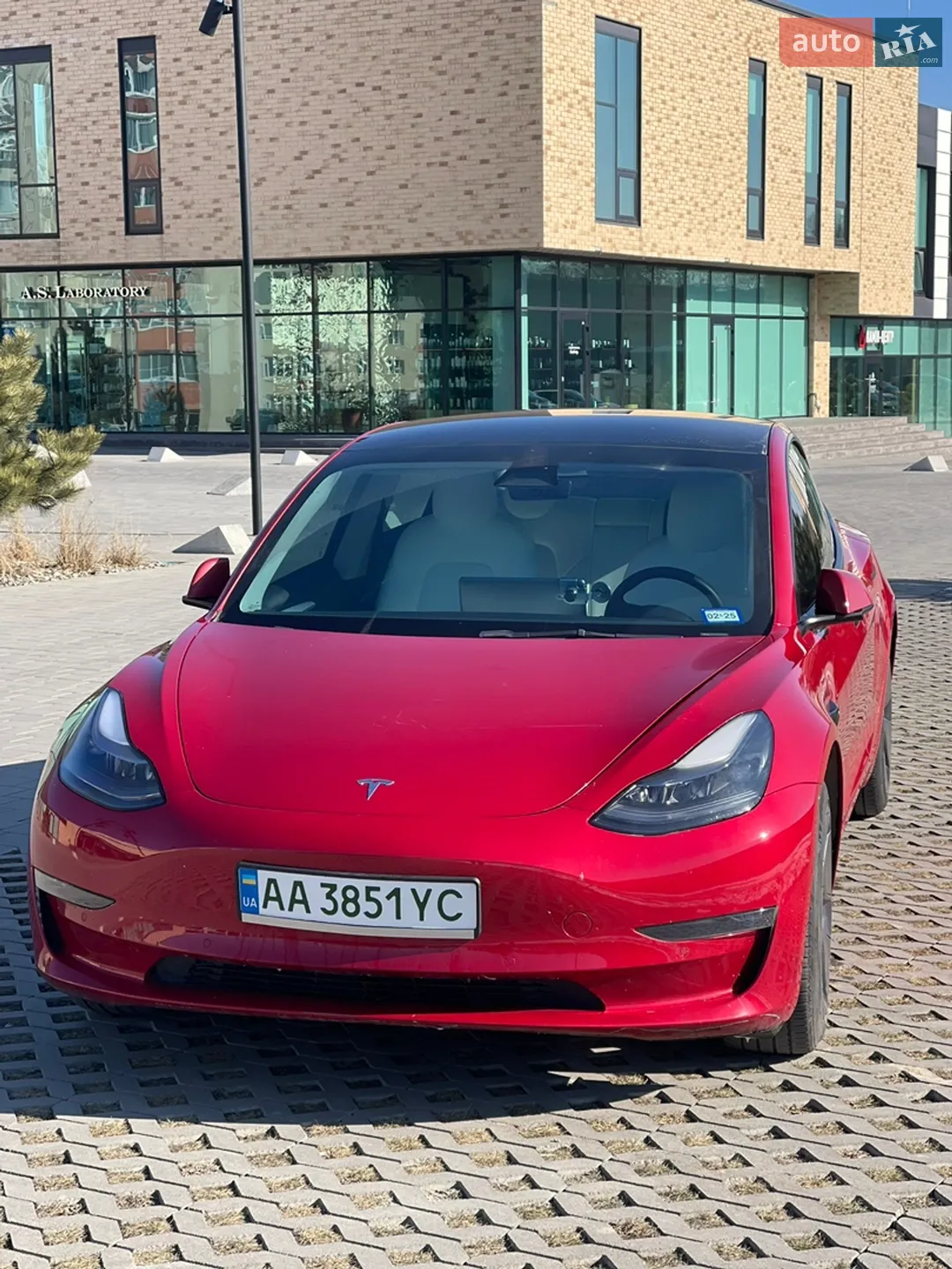 2022 Tesla Model 3 - мініатюра 4
