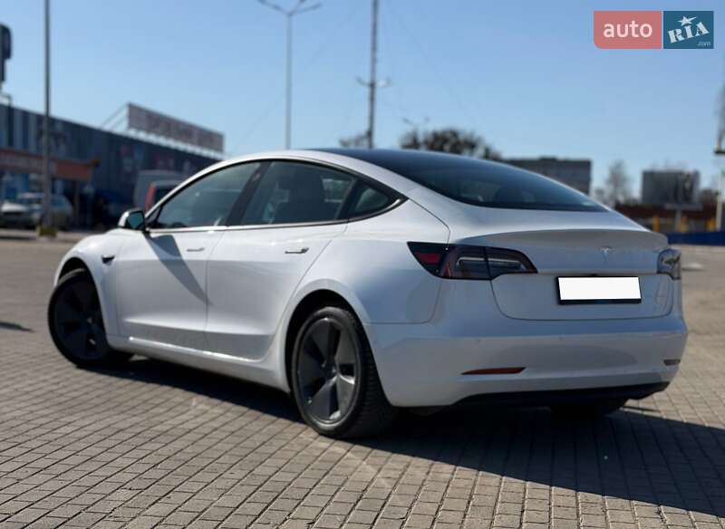 Седан Tesla Model 3 2020 в Ковеле