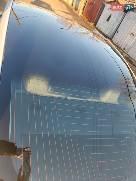 Седан Tesla Model 3 2019 в Львове