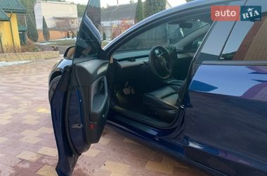 Седан Tesla Model 3 2022 в Обухове