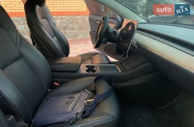 Седан Tesla Model 3 2022 в Обухове