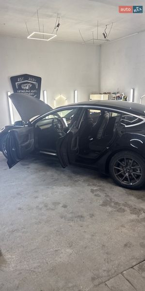 Седан Tesla Model 3 2018 в Чернигове фото 5 Седан Tesla Model 3 2018 в Чернигове