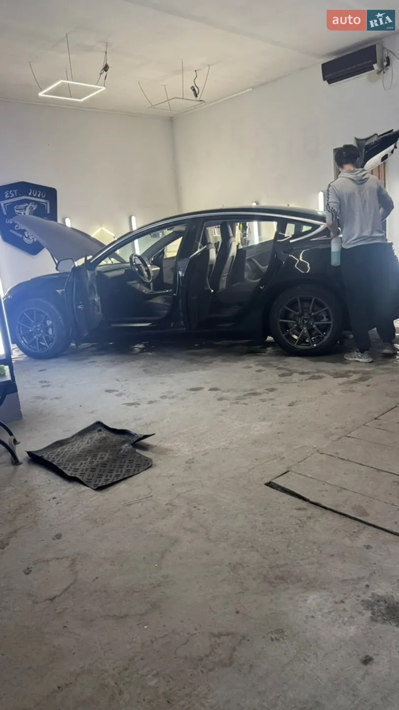 2018 Tesla Model 3 - мініатюра 17
