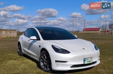 Седан Tesla Model 3 2023 в Болграде
