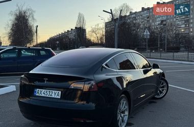 Седан Tesla Model 3 2018 в Харкові