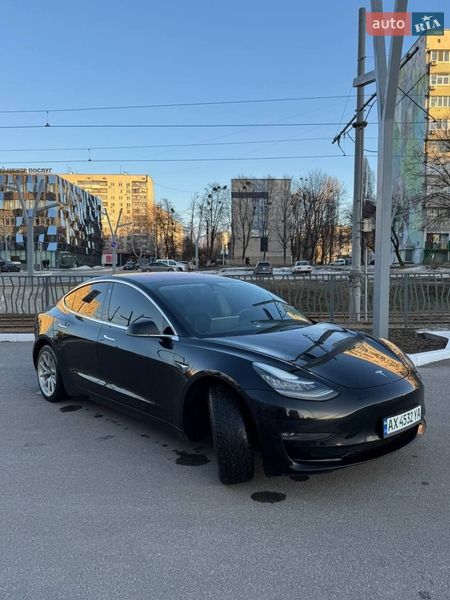 Седан Tesla Model 3 2018 в Харкові