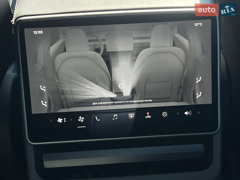 Седан Tesla Model 3 2024 в Киеве