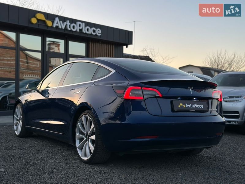 Седан Tesla Model 3 2019 в Луцке фото 29 Седан Tesla Model 3 2019 в Луцке
