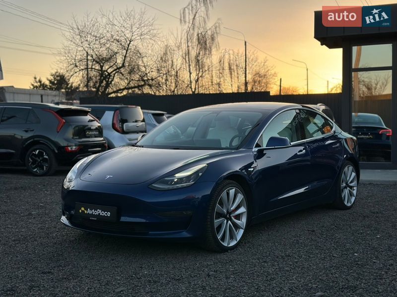Седан Tesla Model 3 2019 в Луцке фото 34 Седан Tesla Model 3 2019 в Луцке