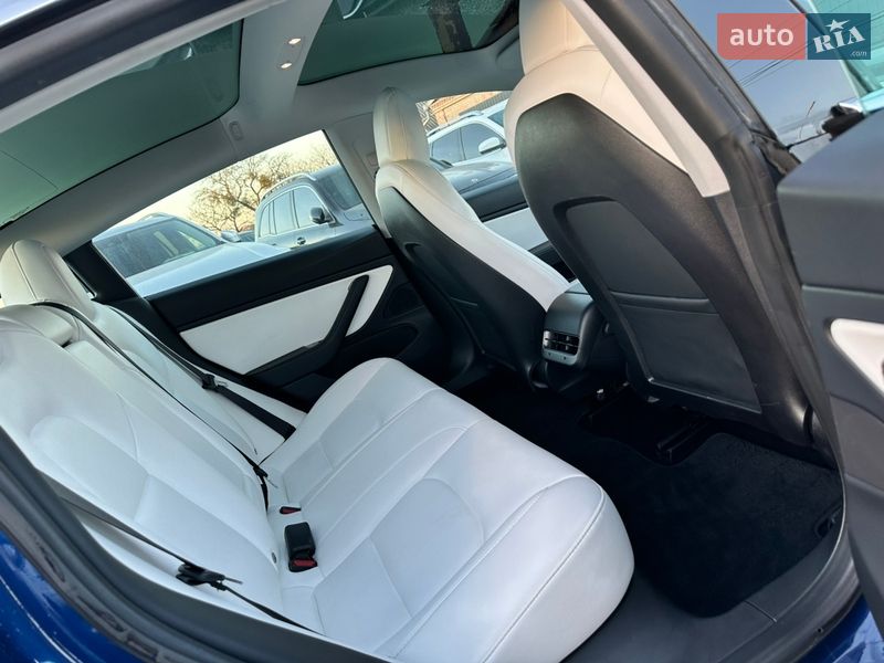 Седан Tesla Model 3 2019 в Луцке фото 56 Седан Tesla Model 3 2019 в Луцке