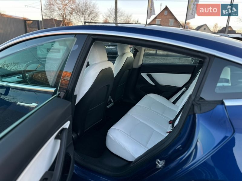 Седан Tesla Model 3 2019 в Луцке фото 66 Седан Tesla Model 3 2019 в Луцке