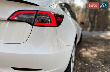 Седан Tesla Model 3 2019 в Запорожье