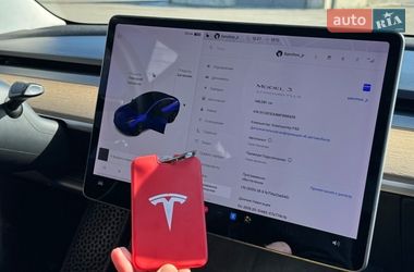 Седан Tesla Model 3 2020 в Кременчуге