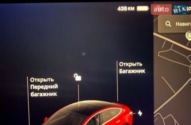 Седан Tesla Model 3 2018 в Львове