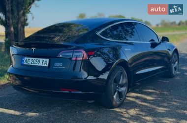 Седан Tesla Model 3 2019 в Днепре