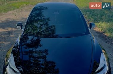 Седан Tesla Model 3 2019 в Днепре