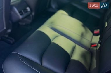 Седан Tesla Model 3 2019 в Днепре